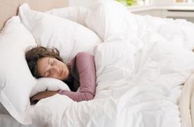 研究發現：睡得好，賺錢多？！